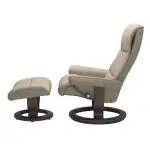 Stressless® View (M) Classic Base Recliner with Ottoman - Image 2