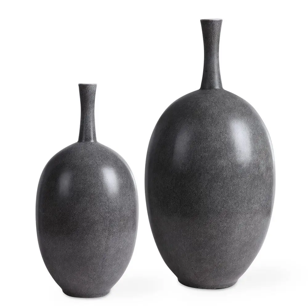 8a281e7e2e56d962e052e37eeb2af113 Riordan Vases, S/2 - Image 1